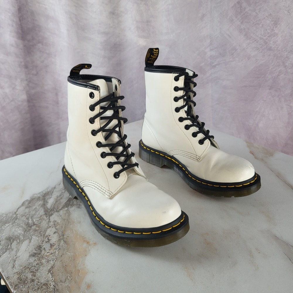 Dr. Martens 1460 Women's White 8-Eye Boots Size 8 11821